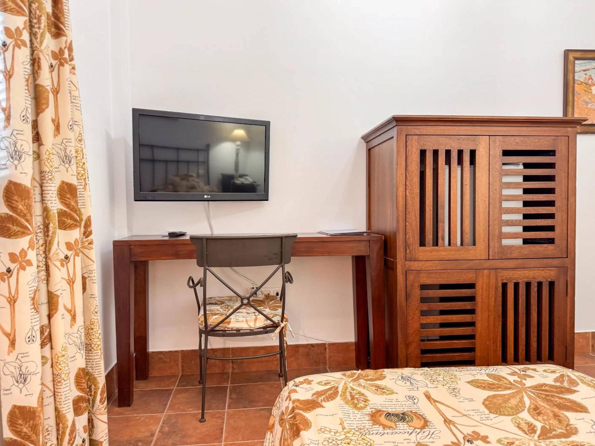 Hotel Valsequillo Lepe Exterior photo